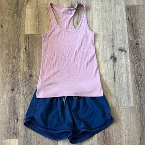 Prana shorts outfit